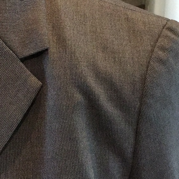 Theory Badelia blazer three button front (hidden when closed), gray, size 6 - Picture 2 of 11